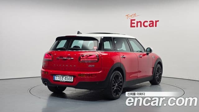 Mini Cooper Clubman 2023 — Şəkil 2/20