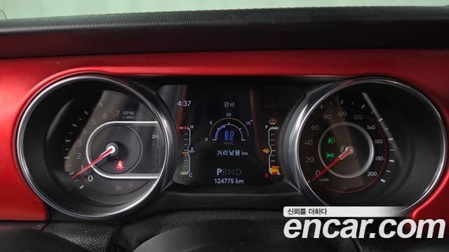 Jeep Gladiator 2021 — Şəkil 8/20