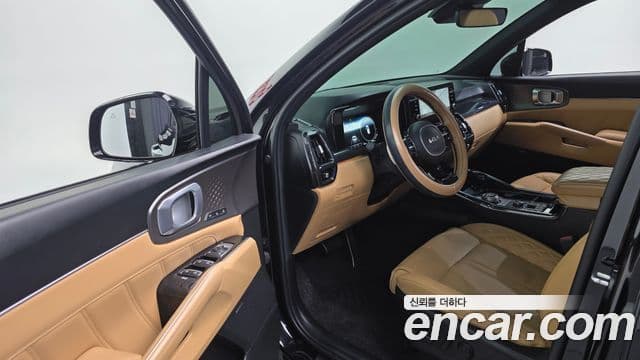 Kia Sorento 2022 — ფოტო 13/20