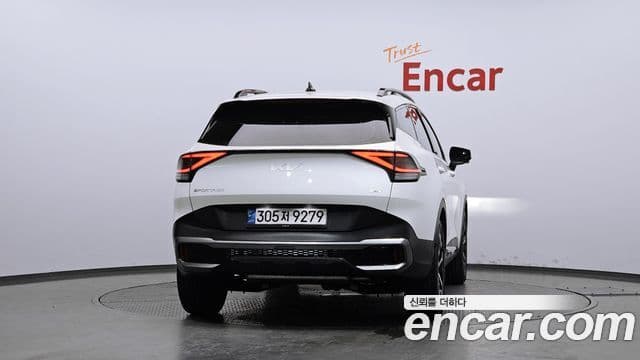 Kia Sportage 2021 — Фото 4/20