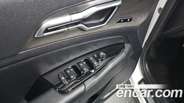 Kia Sportage 2021 — Фото 18/20
