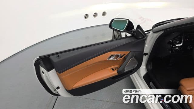 BMW Z4 2023 — Photo 29/35