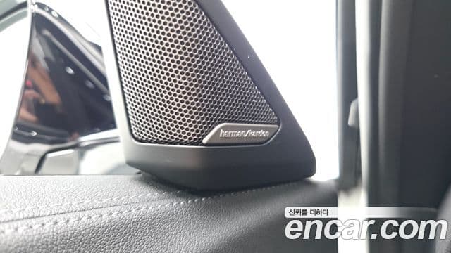 BMW Z4 2023 — Photo 21/35