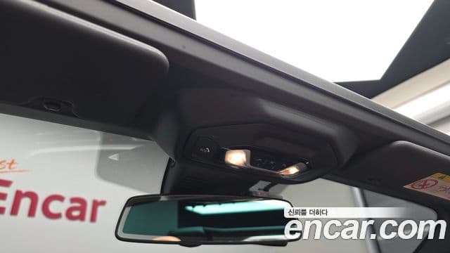 BMW Z4 2023 — Photo 12/35