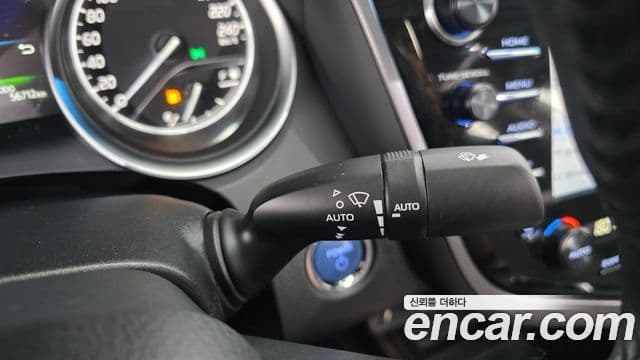 Toyota Camry 2018 — Şəkil 4/20