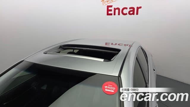 Toyota Camry 2018 — Şəkil 8/20
