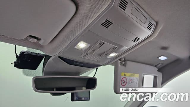 Volkswagen T-Roc 2021 — ფოტო 19/20