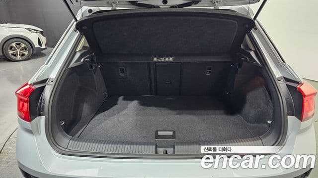 Volkswagen T-Roc 2021 — ფოტო 20/20
