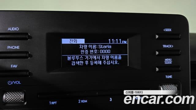 Hyundai Staria 2023 — Фото 18/20