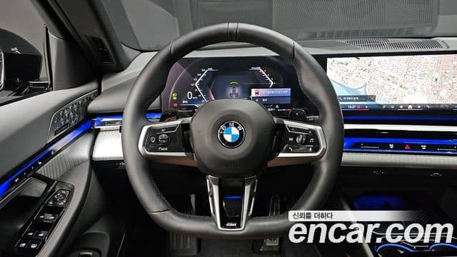 BMW 5 Series 2025 — ფოტო 13/20