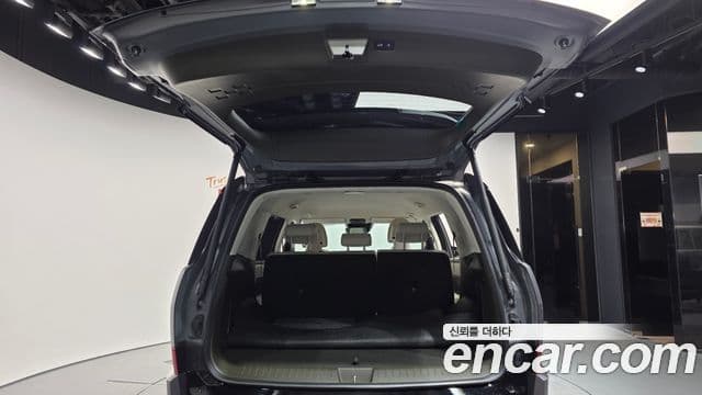 Hyundai Santa Fe 2023 — фото 20 из 20