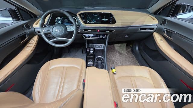 Hyundai Sonata 2022 — ფოტო 7/20