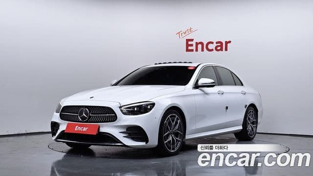 Mercedes-Benz E-Class 2020 — Фото 1/20