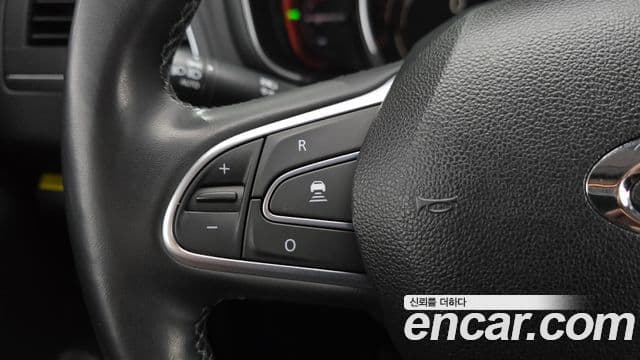 Renault Samsung QM6 2022 — ფოტო 11/20