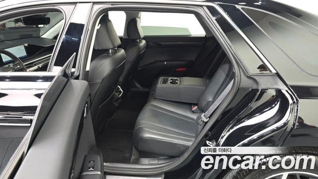Hyundai Grandeur 2023 — Фото 11/20