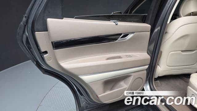 Genesis GV80 2022 — ფოტო 14/40