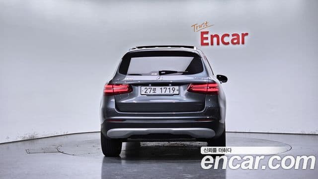 Mercedes-Benz GLC-Class 2019 — Şəkil 4/20