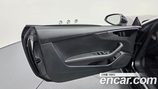 Audi A5 2022 — ფოტო 1/37