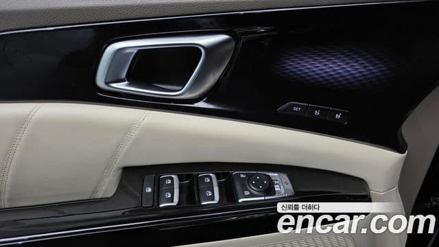 Kia Carnival 2022 — Şəkil 13/20