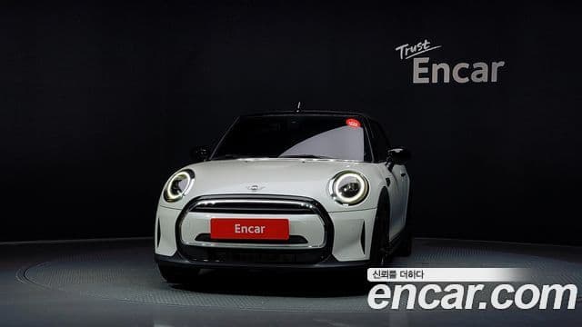Mini Cooper Convertible 2024 — Photo 7/20
