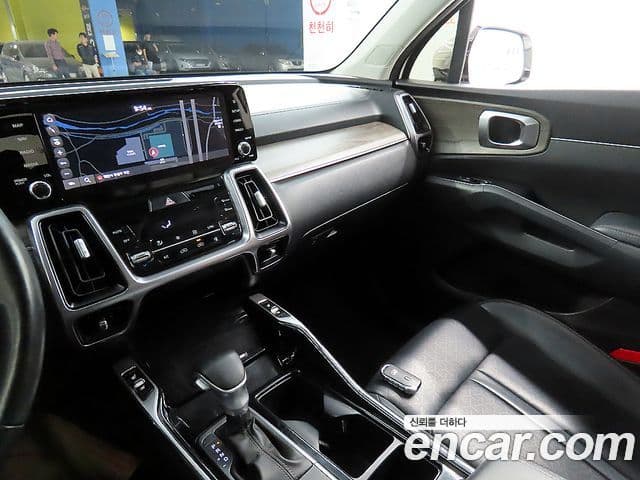 Kia Sorento 2021 — фото 10 из 20
