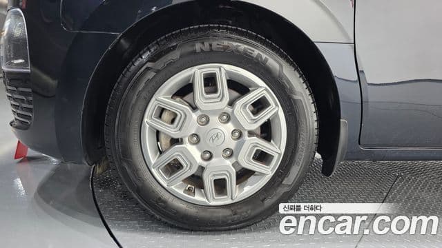 Hyundai Staria 2021 — Şəkil 5/20
