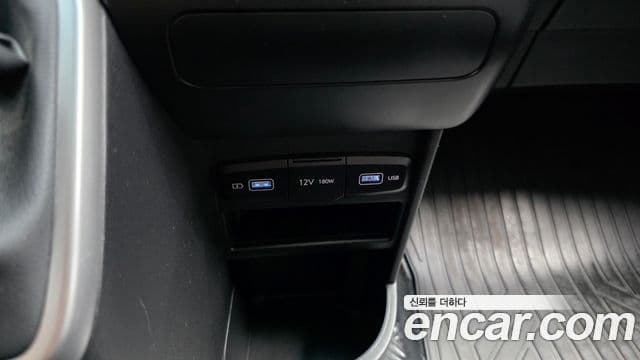 Hyundai Staria 2021 — Şəkil 19/20