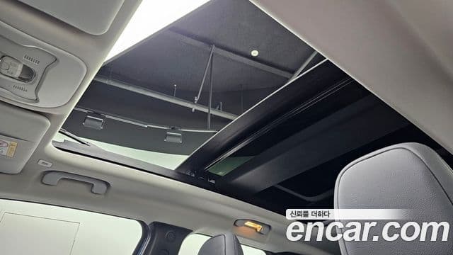 Jeep Renegade 2023 — Şəkil 23/34