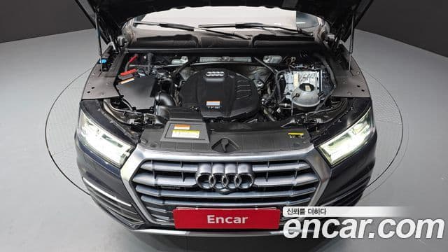 Audi Q5 2020 — ფოტო 12/31