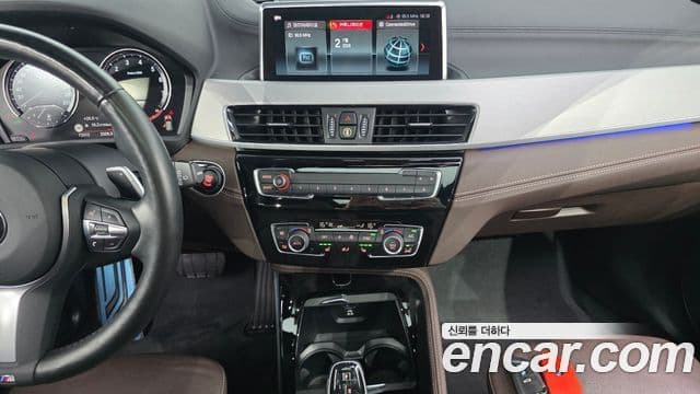 BMW X1 2022 — Şəkil 19/20
