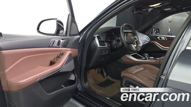 BMW X5 2021 — Şəkil 10/20