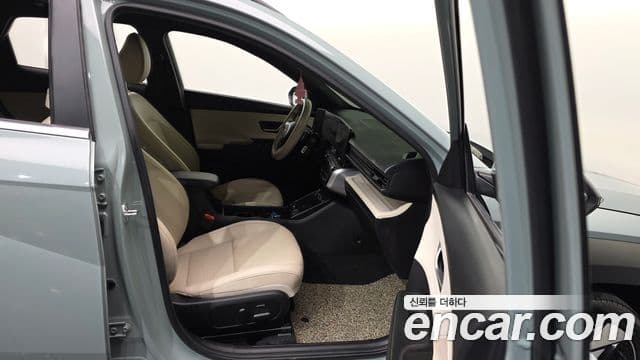 Hyundai Kona 2023 — Şəkil 11/20