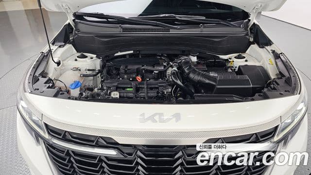 Kia Seltos 2024 — ფოტო 6/20