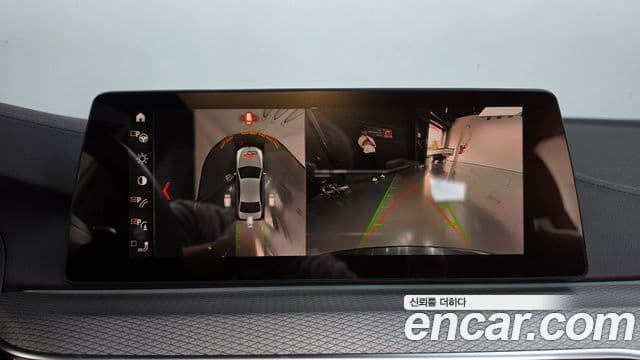 BMW 5 Series 2019 — Şəkil 15/20