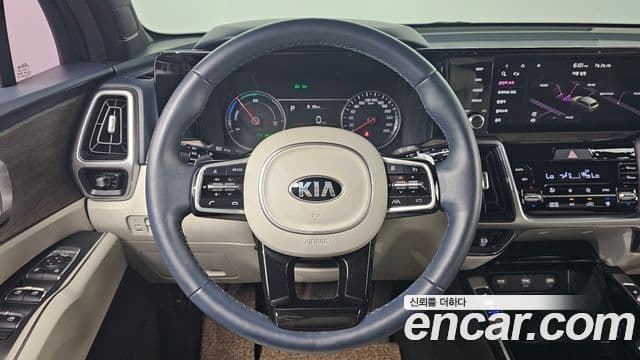 Kia Sorento 2021 — ფოტო 13/20