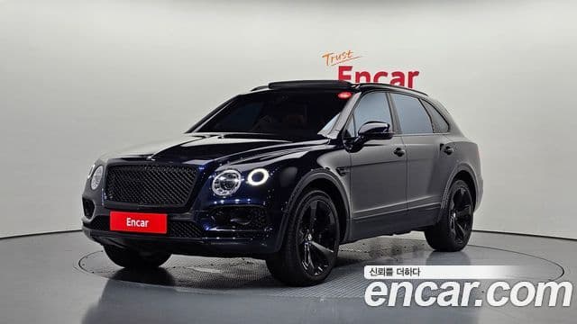 Bentley Bentayga 2018 — ფოტო 1/20