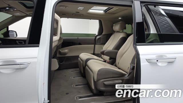 Kia Carnival 2026 — ფოტო 12/20