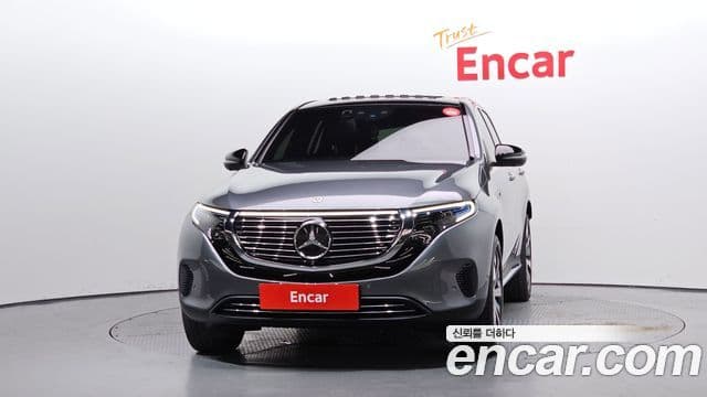 Mercedes-Benz EQC 2020 — ფოტო 7/20