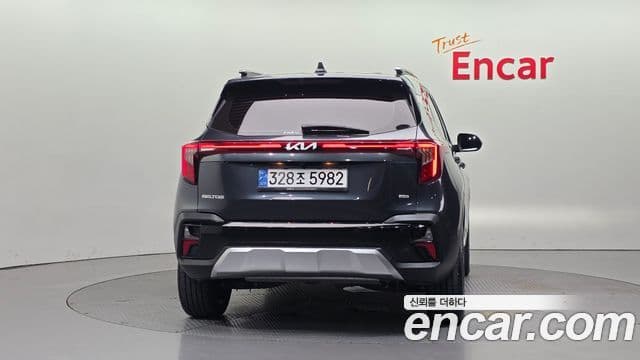 Kia Seltos 2024 — ფოტო 4/20