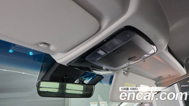 Hyundai Staria 2023 — Фото 19/20