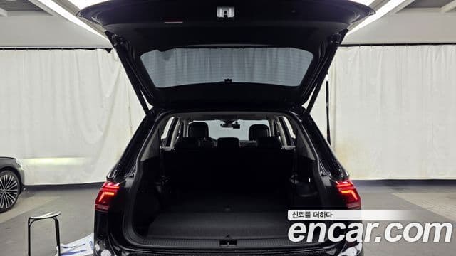 Volkswagen Tiguan Allspace 2024 — Şəkil 20/20
