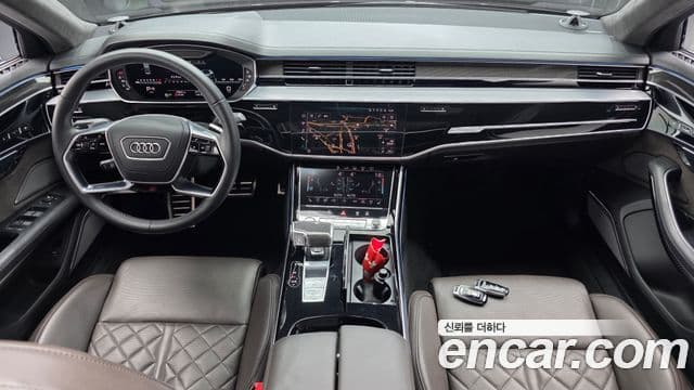 Audi A8 2020 — фото 7 из 20