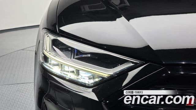 Audi S8 2020 — Photo 3/41