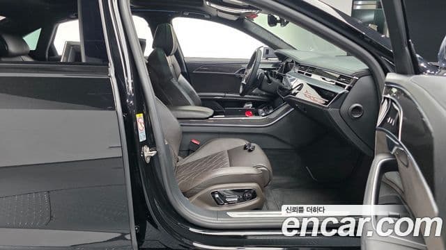 Audi S8 2020 — Photo 20/41