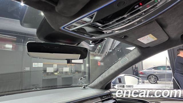 Audi S8 2020 — Photo 33/41