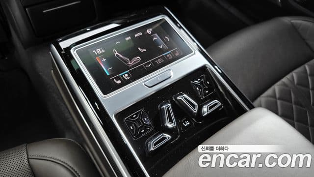 Audi S8 2020 — Photo 8/41