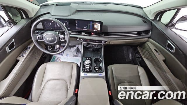 Kia Carnival 2024 — фото 7 из 20