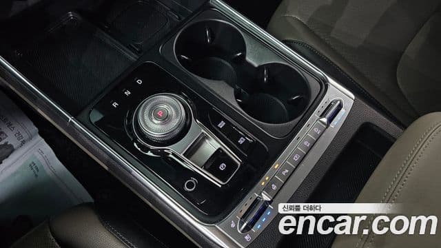 Kia Carnival 2024 — фото 9 из 20