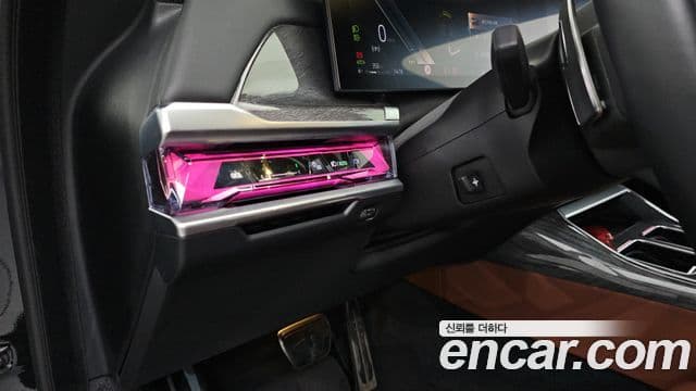BMW 7 Series 2024 — Photo 19/20