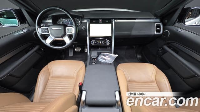 Land Rover Discovery 5 2023 — Фото 7/20